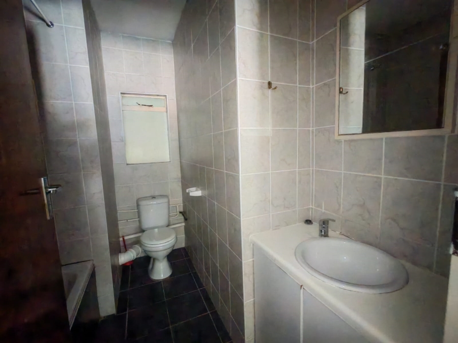1 Bedroom Property for Sale in St Georges Park Eastern Cape